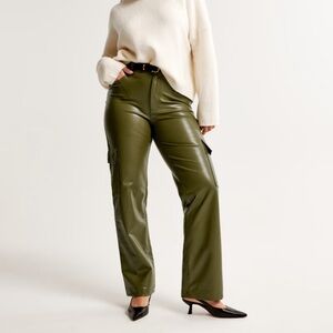 Abercrombie & Fitch Green Straight Leg Pants